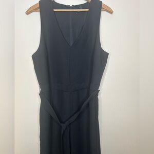 Banana Republic Black Jumpsuit Tie Waist Wide Leg Size 10